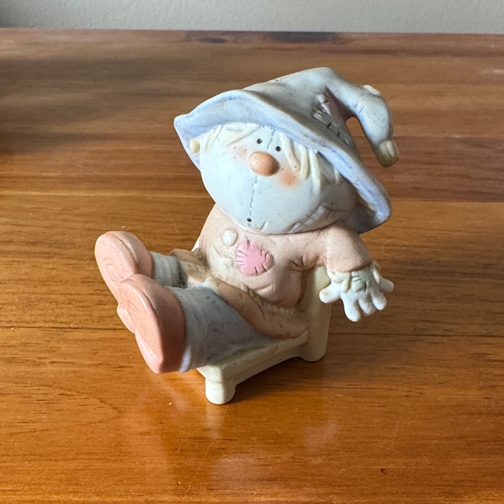 Bumpkins Scarecrow Figurine